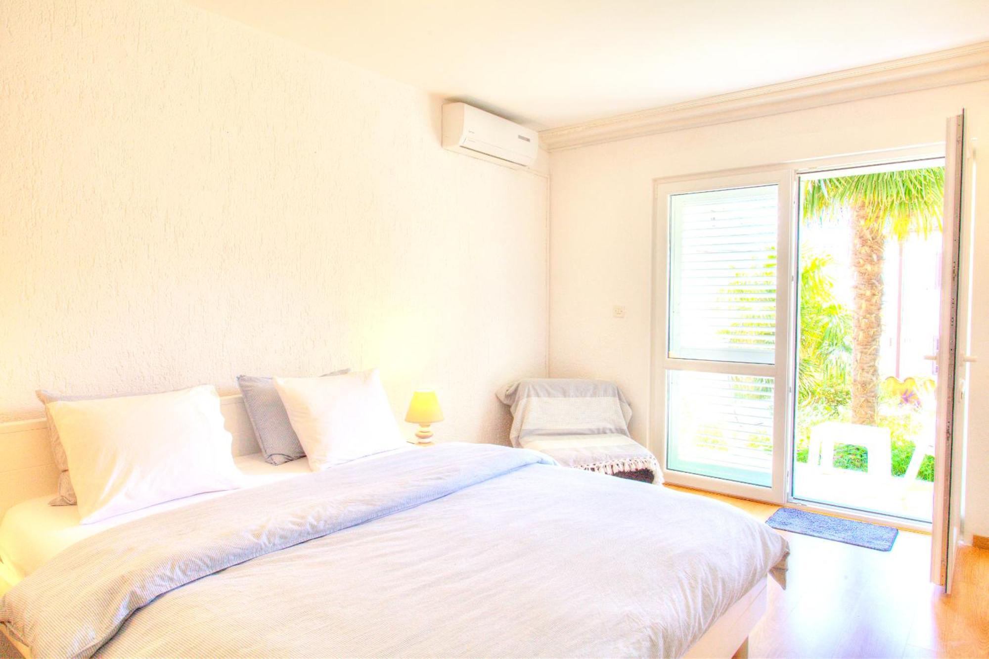 Anmarie Apartments Цриквениця Екстер'єр фото