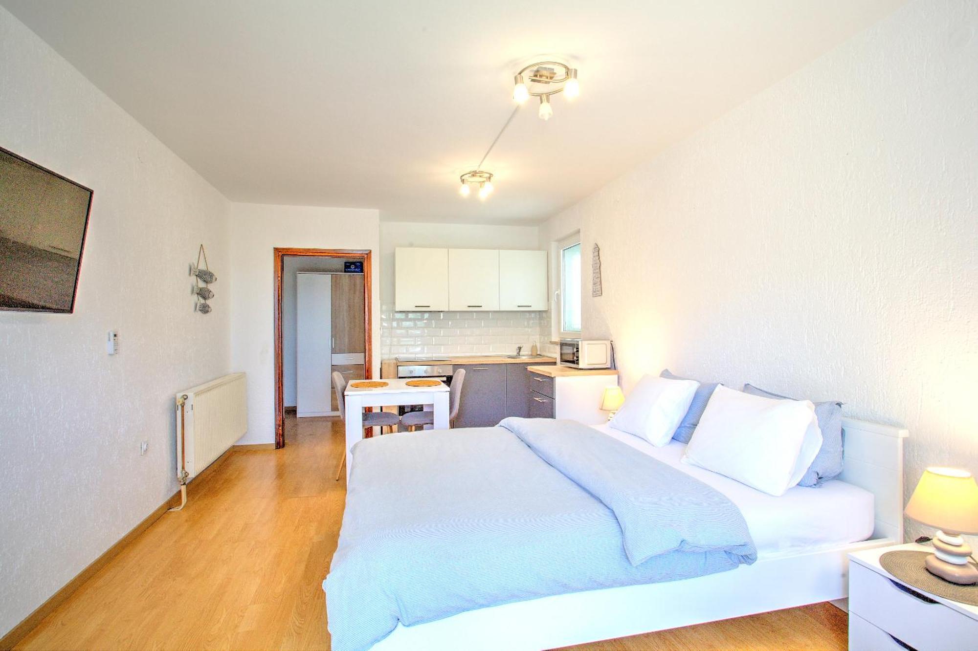 Anmarie Apartments Цриквениця Екстер'єр фото